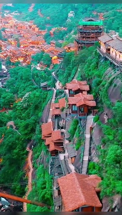 incredible cliff hostel