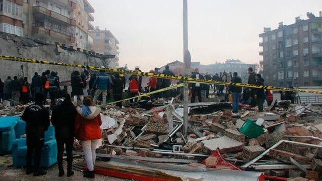 Türkiye'deki deprem sonrası tüm dünyadan destek ve başsağlığı mesajı geldi