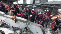 Diyarbakır | Galeria AVM enkazında kurtarma çalışmaları devam ediyor