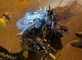 Ters yönde ilerleyen motosiklet otomobille çarpıştı: 1 ölü