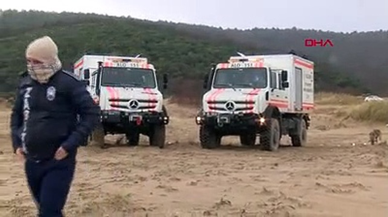 İstanbul'da dev gemi karaya oturdu