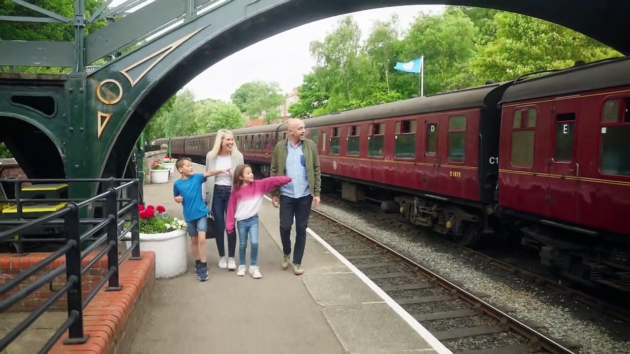Volunteer at the North Yorkshire Moors Railway