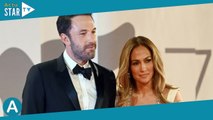 Robe fendue, culotte apparente et maxi-décolleté : Jennifer Lopez renversante aux Grammy's, Ben Af