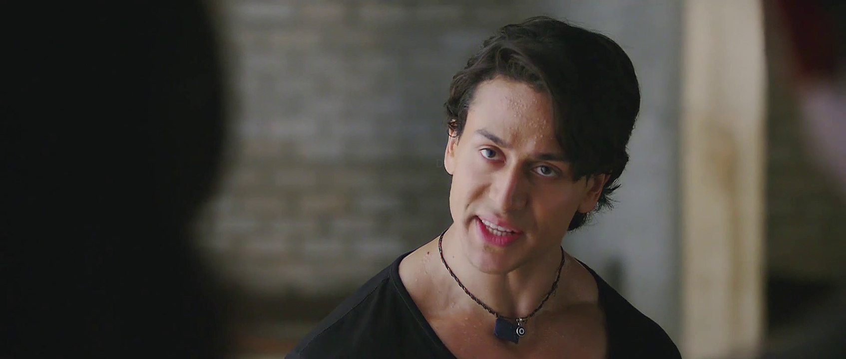 छोटी बच्ची हो क्या... समझ नहीं आता कि साथ रहो || Blockbuster Action Bollywood Movie Scene || Tiger Shroff, Kriti Sanon