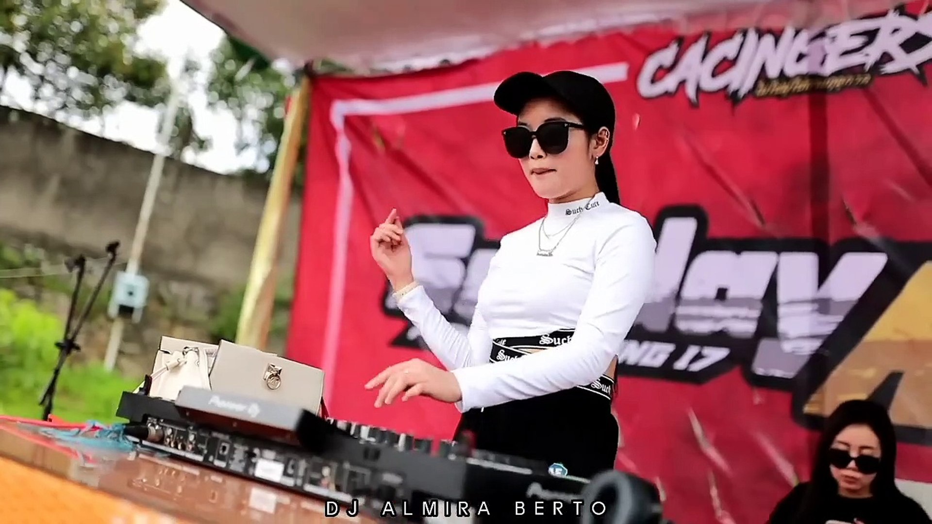 ⁣FUNKOT CARE BEBEK VIRAL TIKTOK