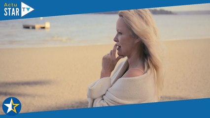 "Ça me rend malade" : pourquoi Pamela Anderson a voulu raconter son histoire sur Netflix