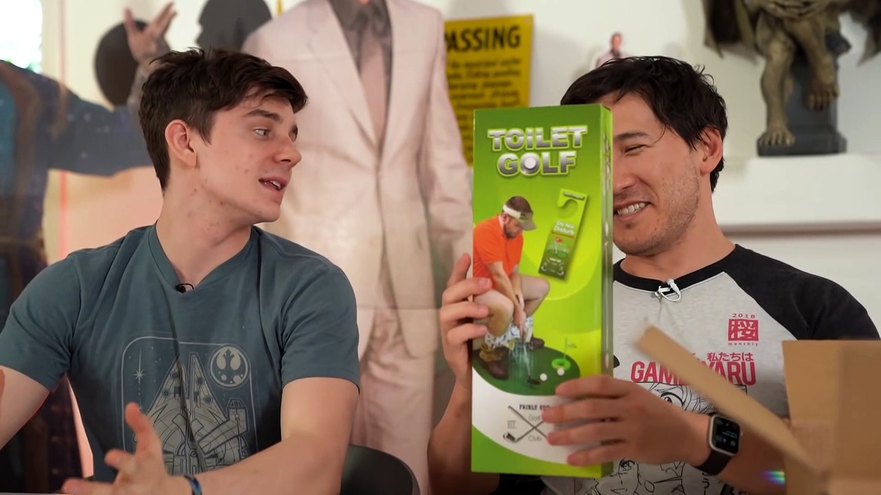 10 Strange Amazon Products Ethan Bought Mark Because He Doesn't Know How to Spend Money Responsibly (95)