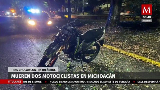 Mueren dos motociclistas en Michoacán tras chocar con un árbol