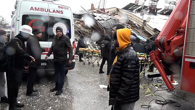 الجزيرة ترصد آثار الدمار الذي أحدثه الزلزال في مدينة غازي عنتاب