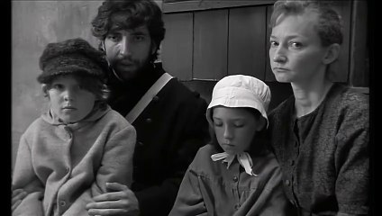 La Commune (Paris, 1871) | movie | 2007 | Official Trailer