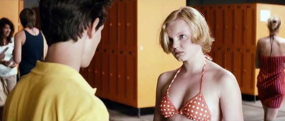 Dehors, c'est l'été | movie | 2013 | Official Trailer