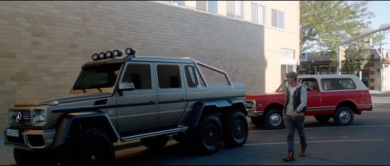 Hors de portée | movie | 2015 | Official Trailer