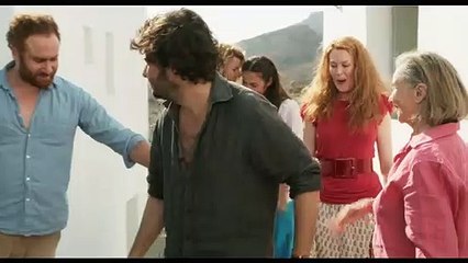 Tu honoreras ta mère et ta mère | movie | 2013 | Official Trailer