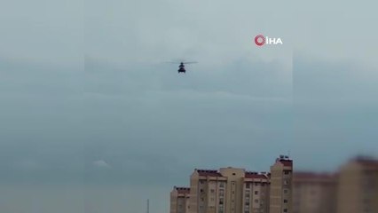 Depremde yaralanan 185 kişi askeri helikopterlerle Mersin'deki hastanelere getirildi