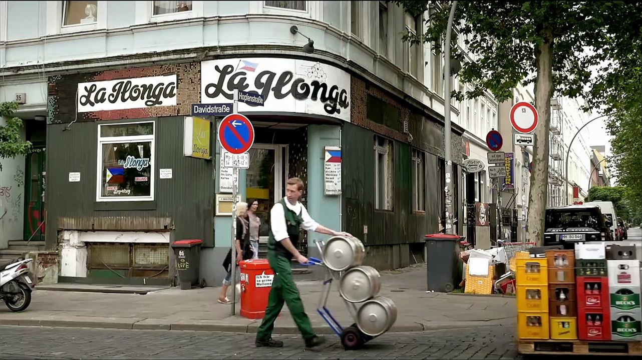 Manche hatten Krokodile | movie | 2016 | Official Trailer