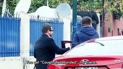 En su propia trampa | show | 2011 | Official Trailer