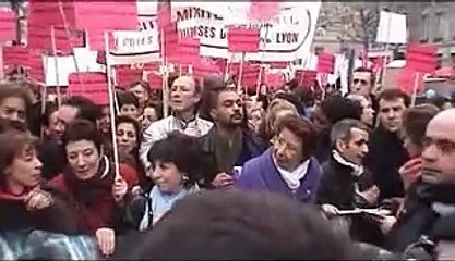 Un racisme à peine voilé | movie | 2004 | Official Trailer