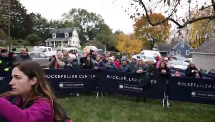 Christmas in Rockefeller Center | movie | 2017 | Official Trailer