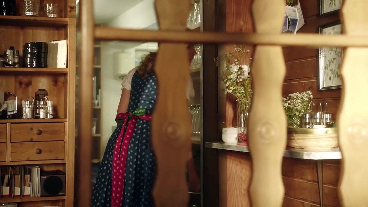 Hanna Hellmann | show | 2015 | Official Trailer