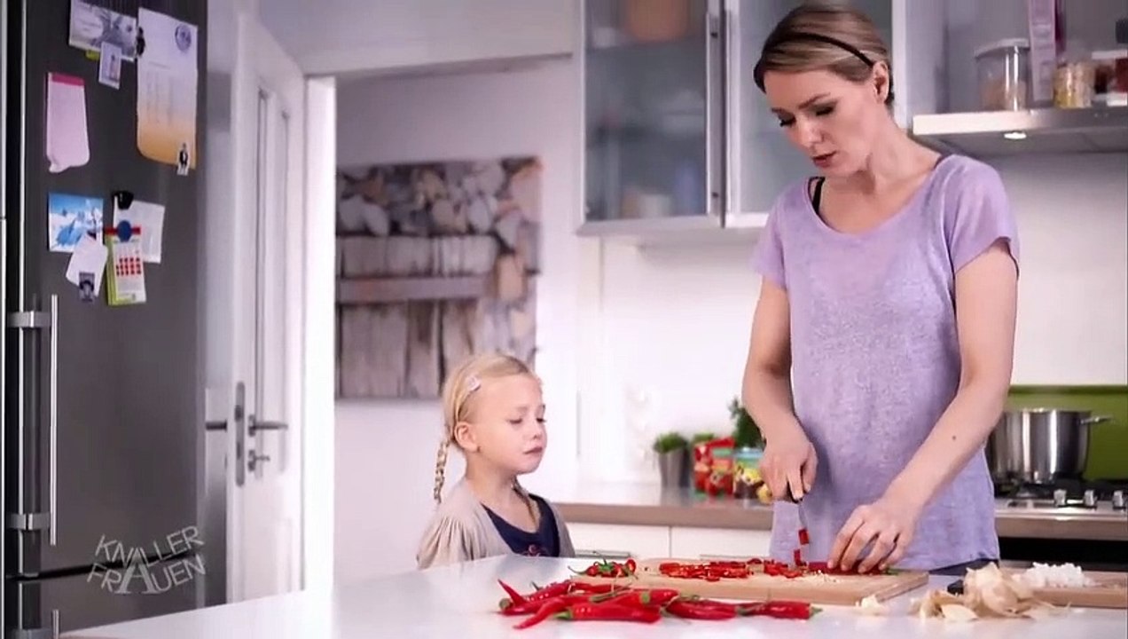 Knallerfrauen | show | 2012 | Official Teaser