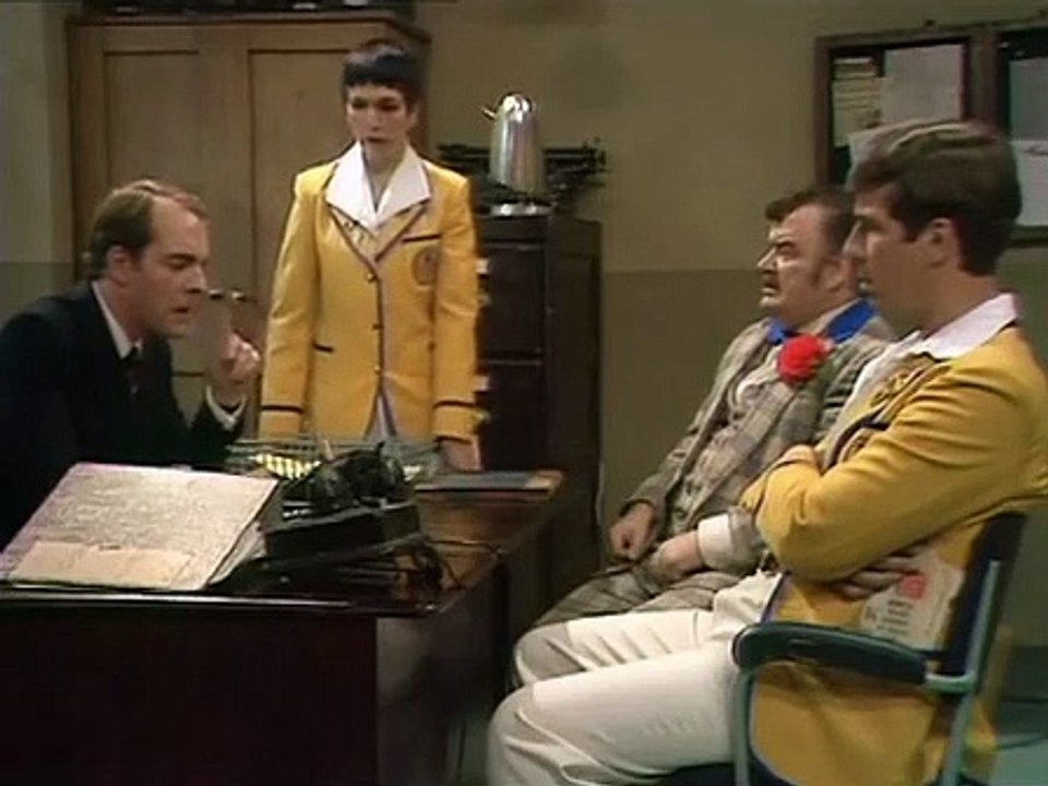 Hi-de-Hi! | show | 1981 | Official Clip