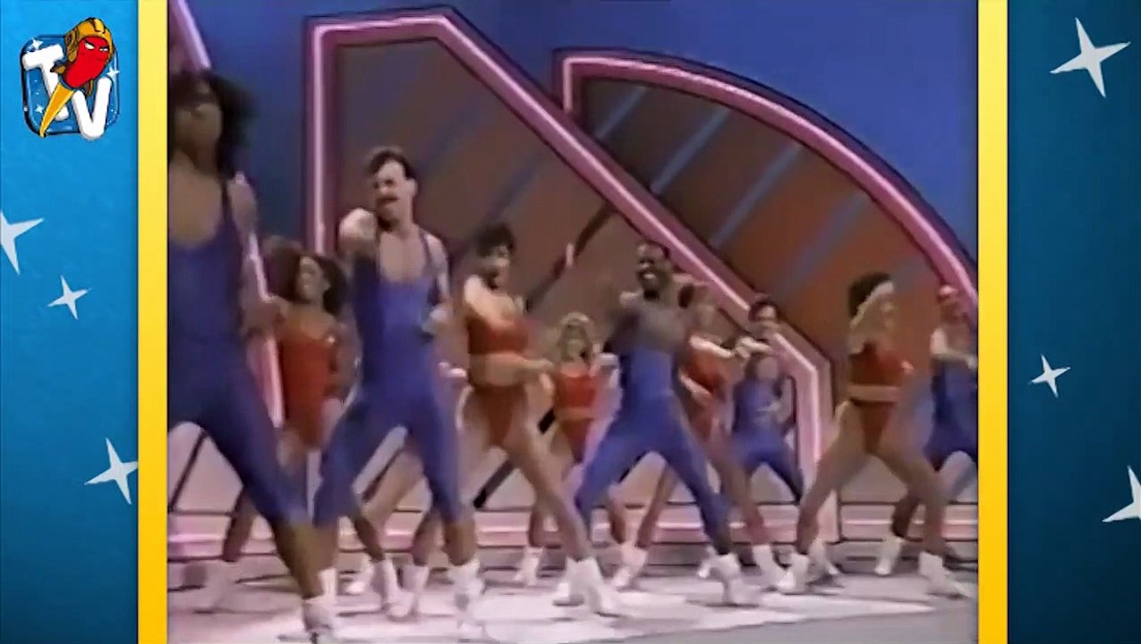 #MoinMoin | show | 2015 | Official Clip