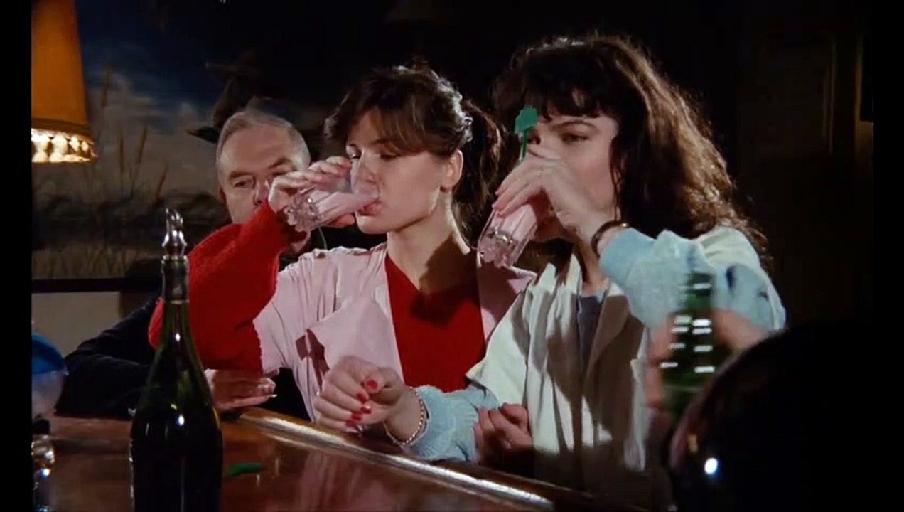 Die Rückkehr der lebenden Toten | movie | 1987 | Official Trailer