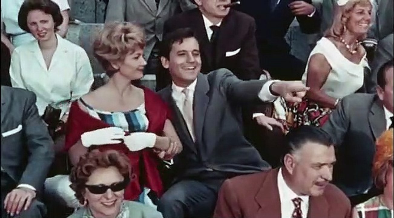 Ein fast anständiges Mädchen | movie | 1963 | Official Trailer