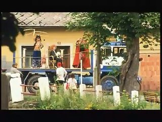 Der Bär ist los | movie | 2000 | Official Trailer