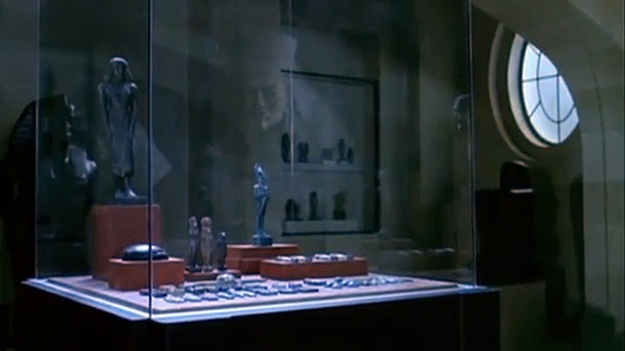 Belphégor - Das Phantom des Louvre | movie | 2001 | Official Trailer