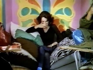 Heathers | movie | 1989 | Official Trailer