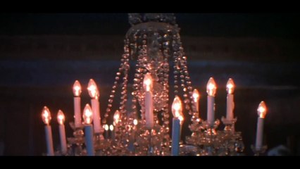 Miriam si sveglia a mezzanotte | movie | 1983 | Official Trailer