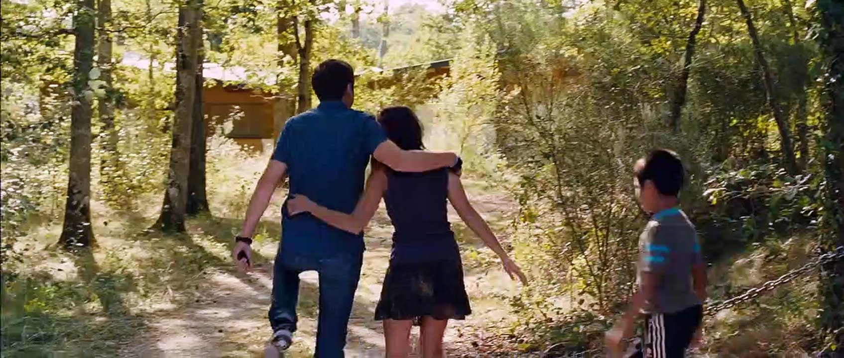 Ein besseres Leben | movie | 2011 | Official Trailer