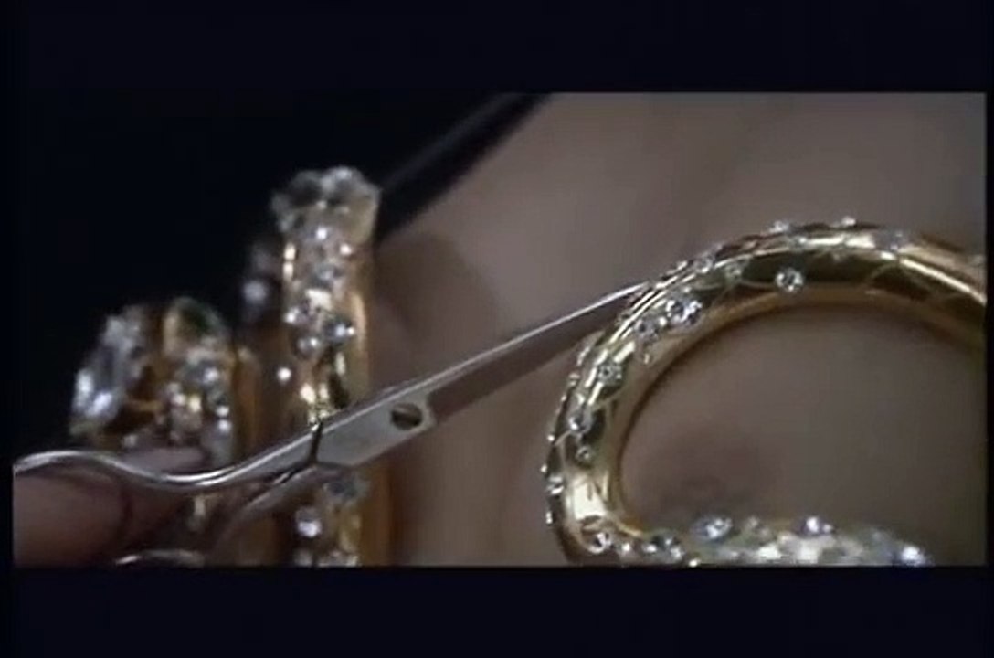 Femme Fatale | movie | 2002 | Official Trailer