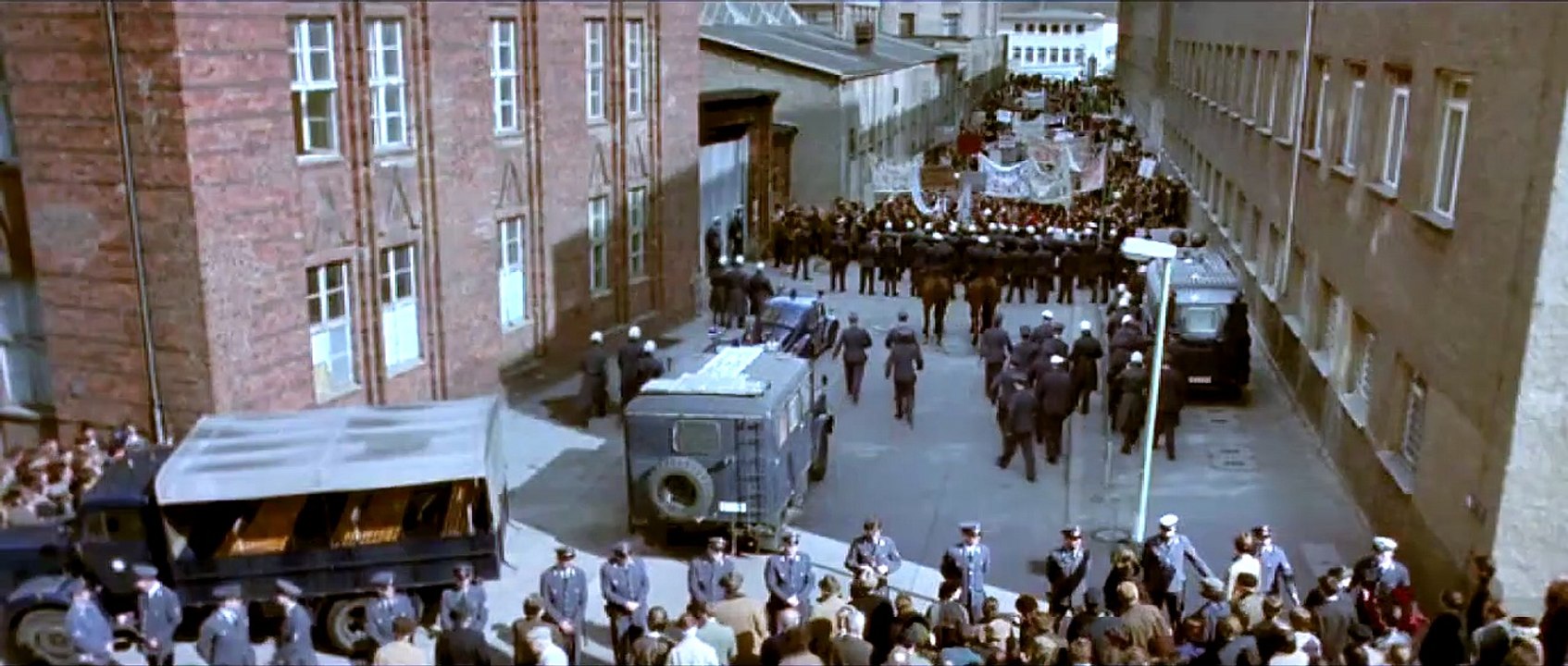 Das wilde Leben | movie | 2007 | Official Trailer