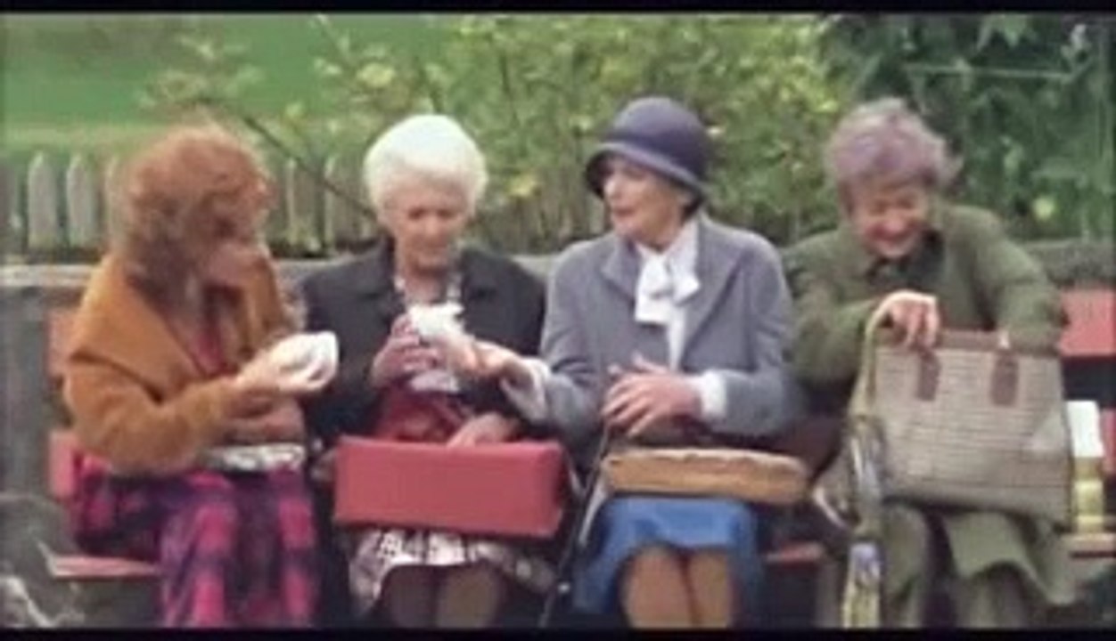 Die Herbstzeitlosen | movie | 2007 | Official Trailer