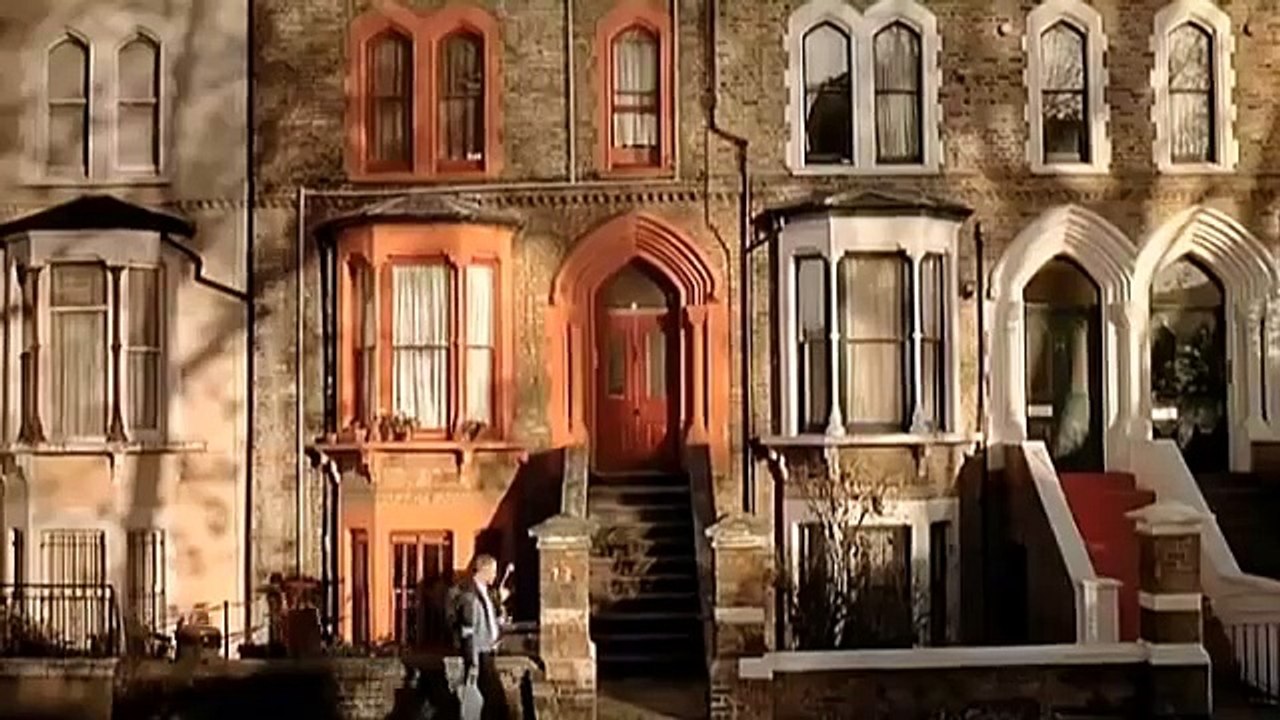 Run Fatboy Run | movie | 2007 | Official Trailer