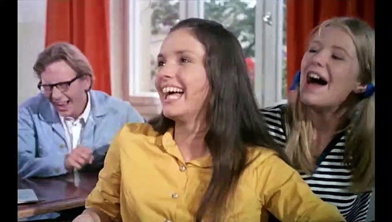 Hurra, die Schule brennt | movie | 1970 | Official Trailer