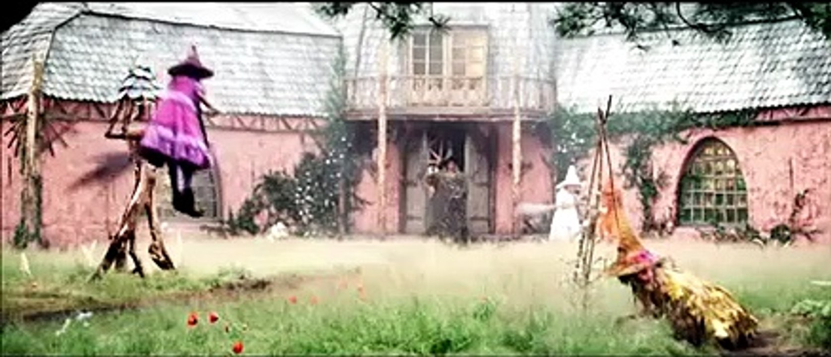 Fuxia - Die Minihexe | movie | 2010 | Official Trailer