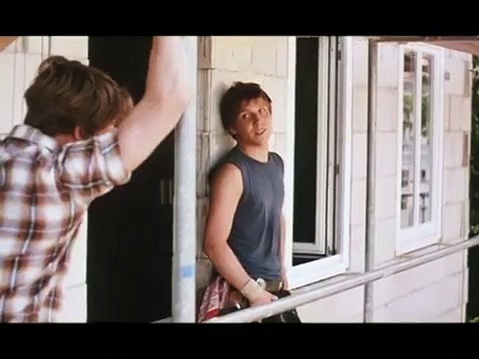 Ganz und gar | movie | 2003 | Official Trailer