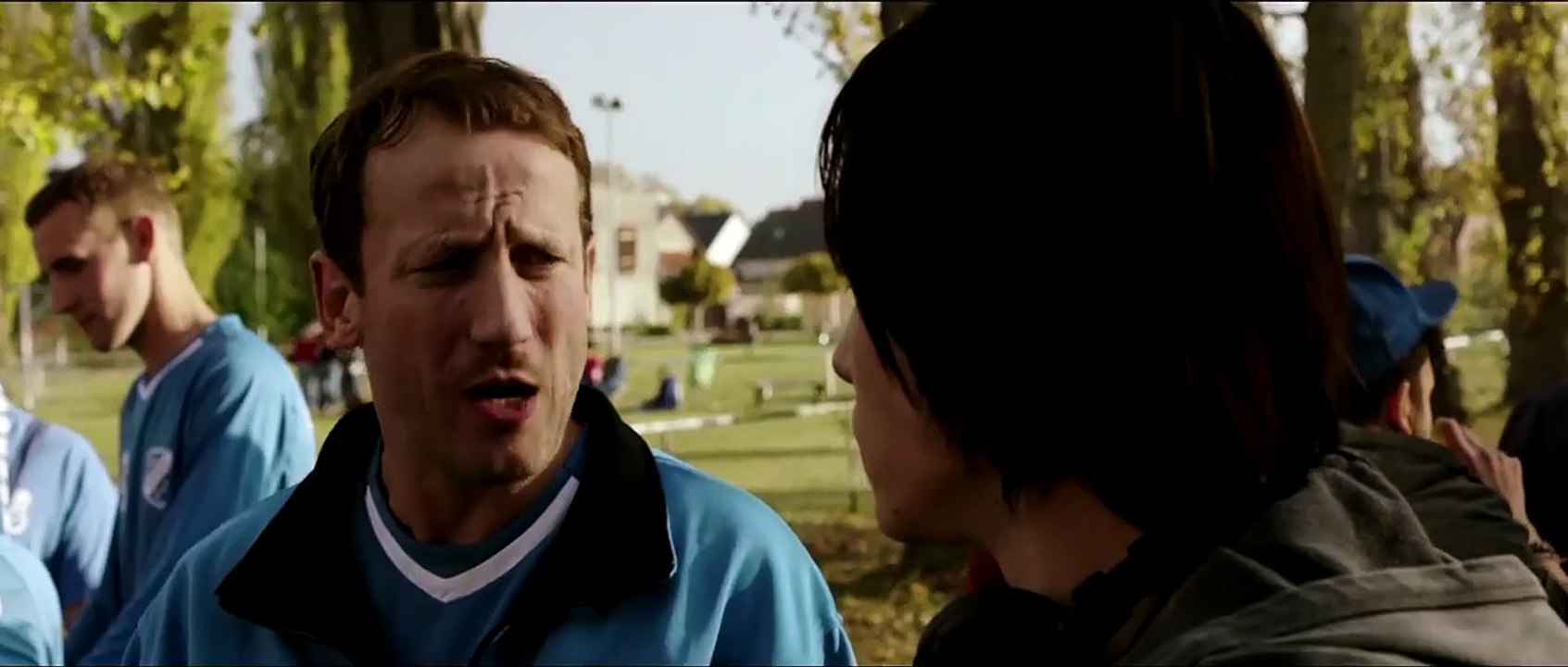 Besser als nix | movie | 2014 | Official Trailer