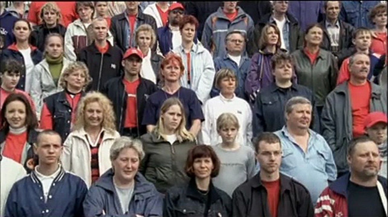 Befreite Zone | movie | 2004 | Official Trailer