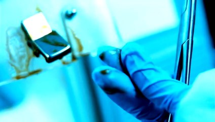 Splice - Das Genexperiment | movie | 2010 | Official Trailer