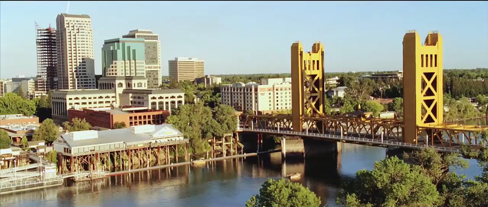 Die nackte Wahrheit | movie | 2009 | Official Trailer