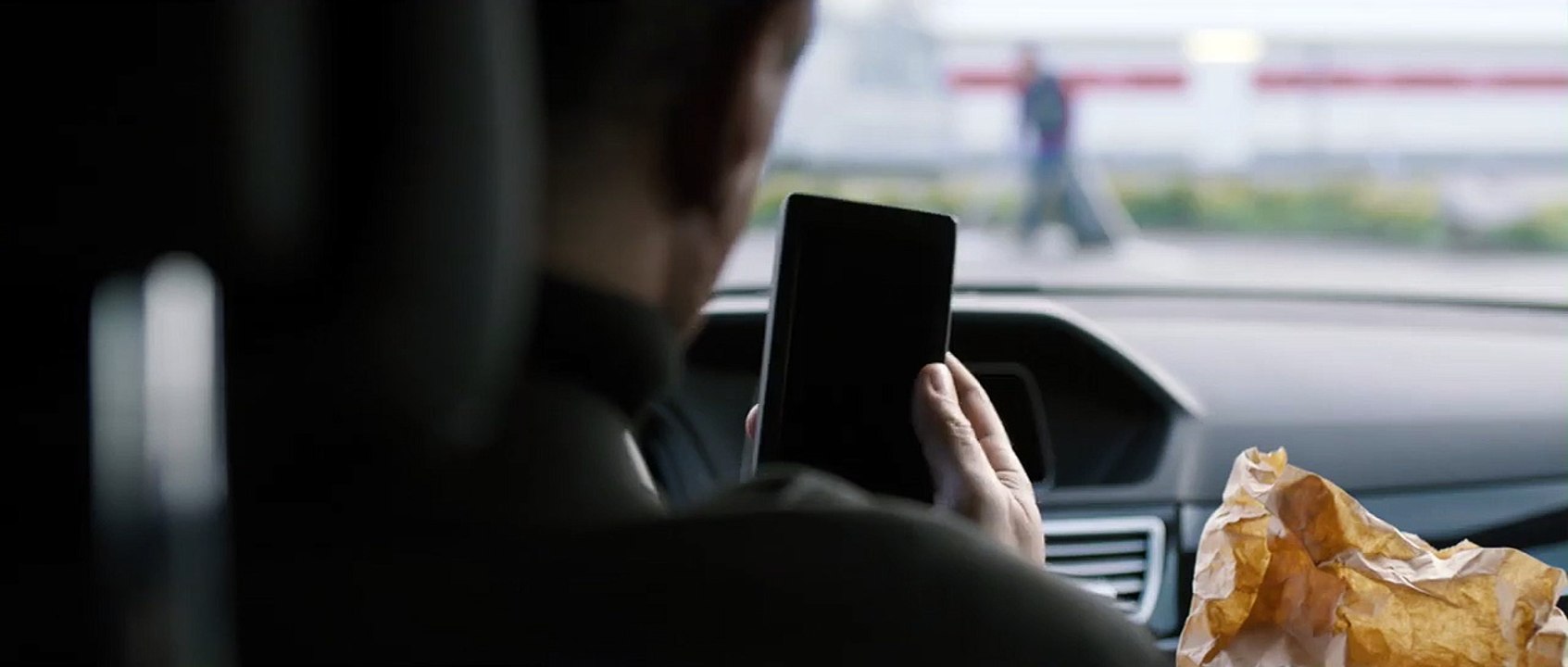 Die Einsamkeit des Killers vor dem Schuss | movie | 2014 | Official Trailer