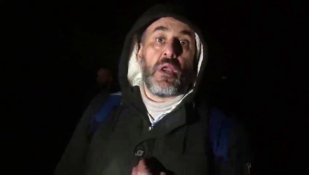 Antakya'da enkaz çalışmalarını kendi imkanlarıyla gerçekleştiren vatandaş: Lanet olsun böyle hükümete lanet olsun böyle devlete