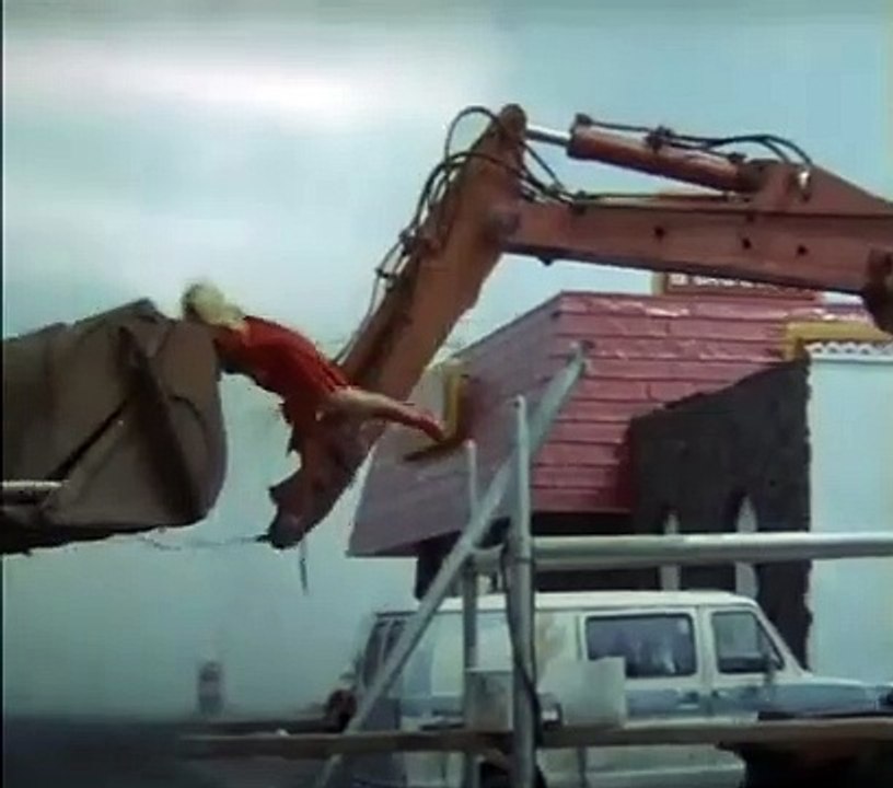 Supergirl | movie | 1984 | Official Trailer