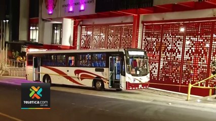 tn7-Mujer y supuesto asaltante mueren tras asalto a bus en San José-060223