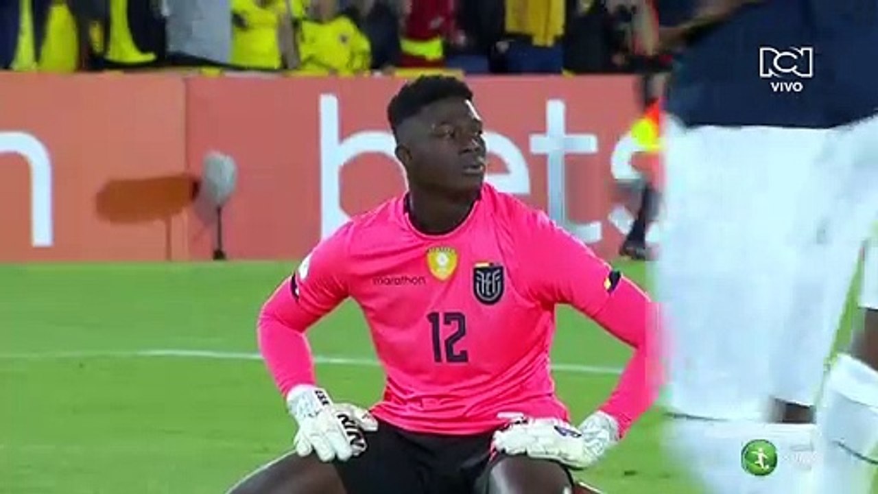 Gol de Colombia contra Ecuador