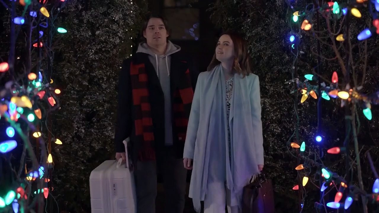 Ein Kuss zu Weihnachten | movie | 2020 | Official Trailer